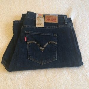 levis classic bootcut mid rise jeans women 16M